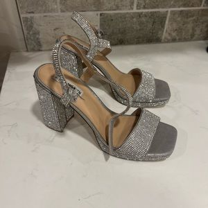 Size 9 1/2 Steve Madden rhinestone heels